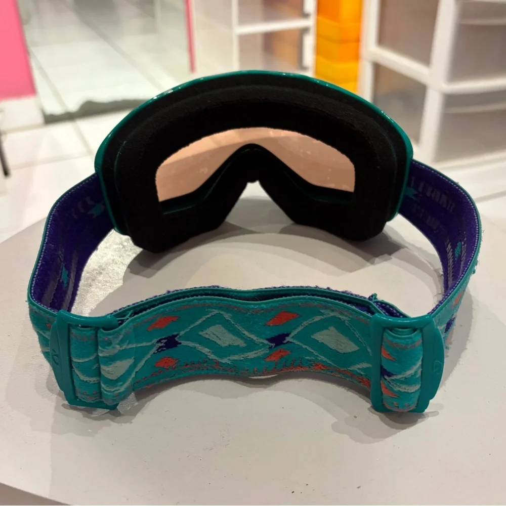 GIRO Youth Ski Snowboarding Goggles - Picture 4 of 9